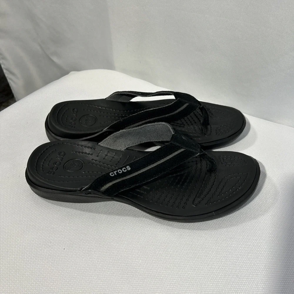 Crocs Flip Flops Capri Leather Rubber Thong Sandals Men's Size 9 Black